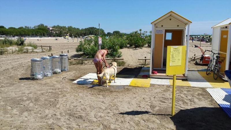 Ampio Bilocale Caorle Lungomare Levante ภายนอก รูปภาพ